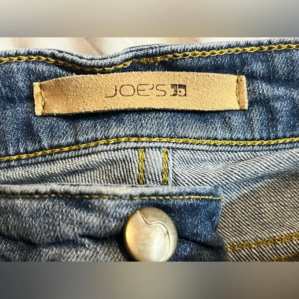 Joe’s Jeans Distressed Cuff Crop Women’s Blue Jeans Waist Size 26 - Picture 10 of 16